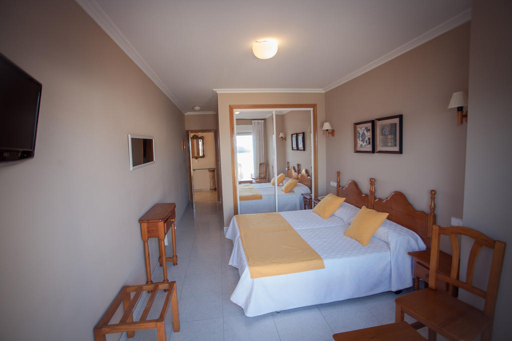 Hotel Martin Esperanza Portonovo Room photo